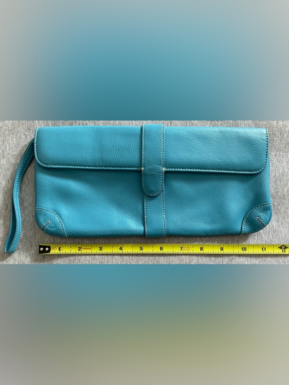 Ann Taylor LOFT Blue Leather 11x5 inch Clutch Purse Wristlet Snap Closure